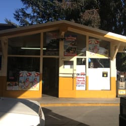 Los Gatos Valero - Cashiers at the store are always super super friendly