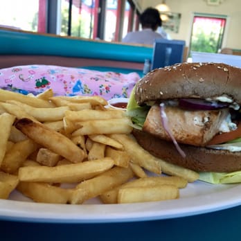 Rod's Char-broiler - Fries were blah - Burgers Near Me - Redondo Beach, California Rod's Char-broiler - Fries were blah - Burgers Near Me - Redondo Beach, California