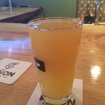 Piñon Bottle - Beer Bar Near Me - Reno, Nevada