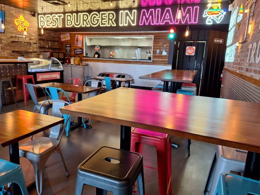 The Food Truck Store - North Miami by null