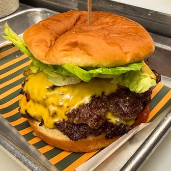 Smokey Buns - Double Cheeseburger - Burgers Near Me - East Hampton, New York
