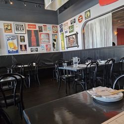 Chez Kenzo Bar & Grill - Dining area