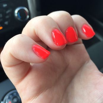 Essential Nails - Missing spot on pinky and uneven ring finger - Nail Salons Near Me - San Diego, California