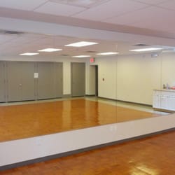 Rossen's Glass & Mirror - Mirror wall