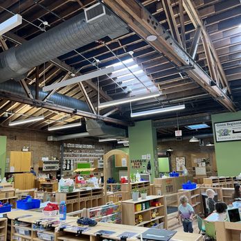 Green Beginnings - The beautiful, open environment for toddlers to pre-k kiddos - Preschools Near Me - Chicago, Illinois Green Beginnings - The beautiful, open environment for toddlers to pre-k kiddos - Preschools Near Me - Chicago, Illinois