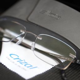 Silhouette rimless titanium prescription single focus glasses with transition darkening and Crizal Silhouette rimless titanium prescription single focus glasses with transition darkening and Crizal