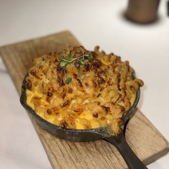 Chef Adrianne's Vineyard Restaurant and Bar - Truffle Mac And Cheese - Steakhouses Near Me - Miami, Florida Chef Adrianne's Vineyard Restaurant and Bar - Truffle Mac And Cheese - Steakhouses Near Me - Miami, Florida