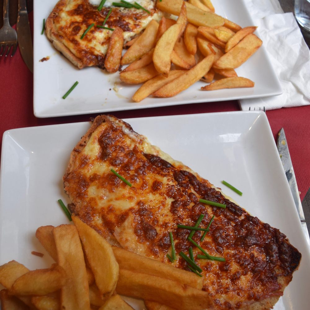 Aux Deux Ecus - Croque Monsieur/Madame - Brasseries Near Me - Paris 01, 75 Aux Deux Ecus - Croque Monsieur/Madame - Brasseries Near Me - Paris 01, 75