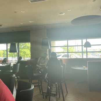 Seasons 52 - New American Near Me - Paramus, New Jersey