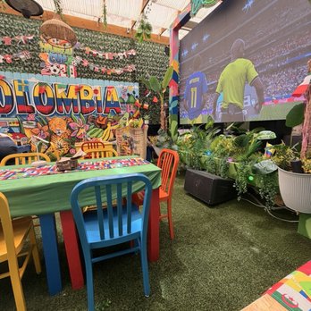 Ciudad Bonita - Big Screen on Patio. - Colombian Near Me - North Charleston, South Carolina