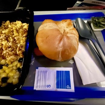 United Airlines - Breakfast before landing in Taiwan. Chorizo scramble with corn and beans. Not bad United - Airlines Near Me - San Francisco, California United Airlines - Breakfast before landing in Taiwan. Chorizo scramble with corn and beans. Not bad United - Airlines Near Me - San Francisco, California