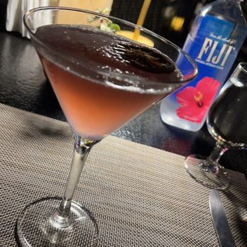Estrella Restaurante - Cosmopolitan martini - Mexican Near Me - Cabo San Lucas, BCS