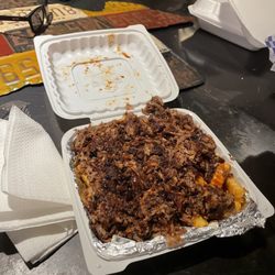 Favor Flavor - Brisket fries to die for!