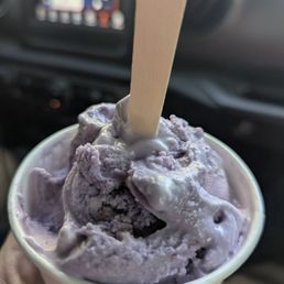 Ube. Possibly the most delicious flavor ever. Ube. Possibly the most delicious flavor ever.