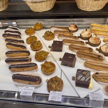 Eric Kayser - OMG Looks great, taste great shops.   Amazing food and pastry here. - Bakeries Near Me - Paris, 75