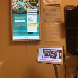 JFK Internal Medicine - Exam room waiting screens