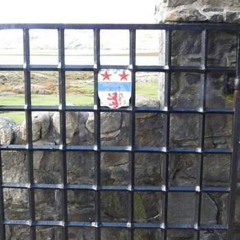 Eilean Donan Castle - Front Gate - Castles Near Me - Kyle, HLD