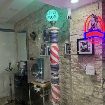 AT’s Barber Shop - The shop - Barbers Near Me - New York, New York AT’s Barber Shop - The shop - Barbers Near Me - New York, New York