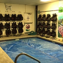 Dive World Austin - Our indoor swimming center