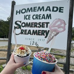 Somerset Creamery - Street sign and our custom sundaes