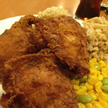 Zippy's Makiki - Fried chicken plate - Diners Near Me - Honolulu, Hawaii Zippy's Makiki - Fried chicken plate - Diners Near Me - Honolulu, Hawaii