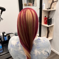 Total Stylz at Wisteria Studios - Pop of color