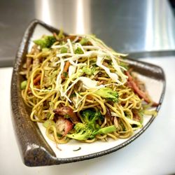 Herbs Indian Restaurant & Bar - Chicken Chowmien