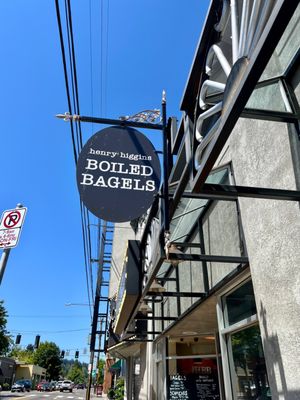 Henry Higgins Boiled Bagels by null