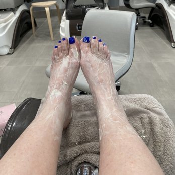 77 Nail Bar - Pedicure - Waxing Near Me - Forth Worth, Texas