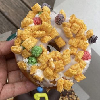 Voodoo Doughnut - Ohcaptainmycaptain - Bakeries Near Me - Orlando, Florida Voodoo Doughnut - Ohcaptainmycaptain - Bakeries Near Me - Orlando, Florida