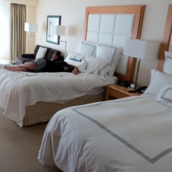 Pan Pacific Vancouver - Standard Room - Hotels Near Me - Vancouver, British Columbia Pan Pacific Vancouver - Standard Room - Hotels Near Me - Vancouver, British Columbia