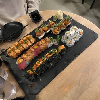 Rice N Roll Bistro - Sushi Rolls - Sushi Bars Near Me - Milwaukee, Wisconsin Rice N Roll Bistro - Sushi Rolls - Sushi Bars Near Me - Milwaukee, Wisconsin