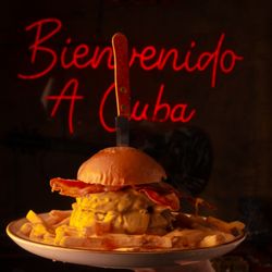 La Mulata - Bacon Double Cheeseburger