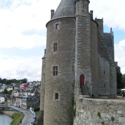 Chateau De Josselin - Château de Josselin (vue d'angle)