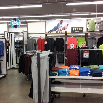 Old Navy - Men's Clothing Near Me - Burlington, Washington