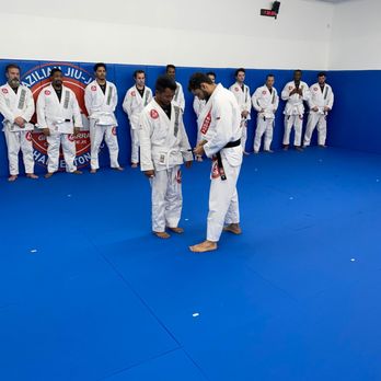 Gracie Barra - Brazilian Jiu-jitsu Near Me - Mount Pleasant, South Carolina Gracie Barra - Brazilian Jiu-jitsu Near Me - Mount Pleasant, South Carolina