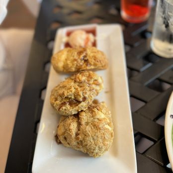 Miss Shirley's Cafe, Inner Harbor - Pimento Cheese Biscuits - Breakfast & Brunch Near Me - Baltimore, Maryland
