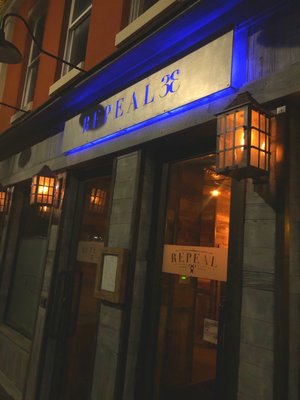 Repeal 33 Bar & Restaurant by null