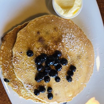 Broken Yolk Cafe - Rubbery pancakes - Breakfast & Brunch Near Me - Carlsbad, California