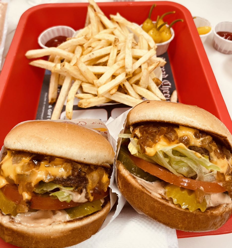 In-N-Out Burger Logo