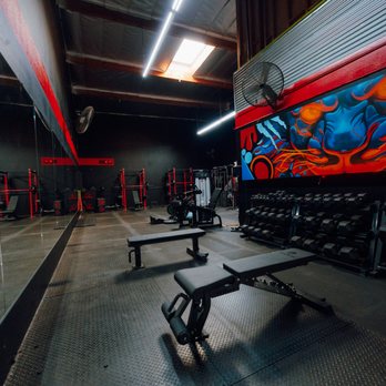 Lifting Standards - Trainers Near Me - Placentia, California