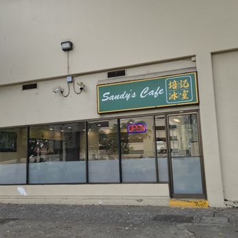 Sandy's Cafe - Outside - Cantonese Near Me - Honolulu, Hawaii