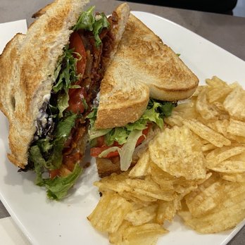 Slate Cafe - BLT - Cafes Near Me - Lititz, Pennsylvania