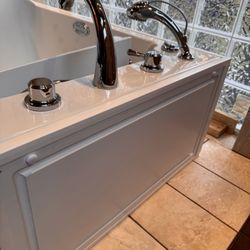 Braemar Cabinetry