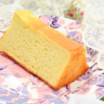 Amusante - Vanilla Chiffon Cake - Bakeries Near Me - San Mateo, California Amusante - Vanilla Chiffon Cake - Bakeries Near Me - San Mateo, California