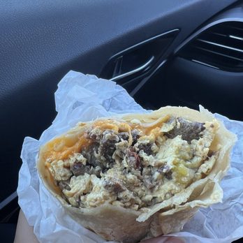 Roberto’s Taco Shop - Carne Asada Breakfast Burrito - Mexican Near Me - San Diego, California Roberto’s Taco Shop - Carne Asada Breakfast Burrito - Mexican Near Me - San Diego, California