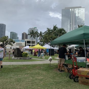 Honolulu Farmers' Market - Farmers Market Near Me - Honolulu, Hawaii