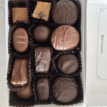 See's Candies - Candy Stores Near Me - Mesa, Arizona See's Candies - Candy Stores Near Me - Mesa, Arizona