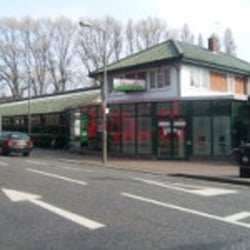 Wandle Recreation Centre
