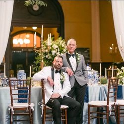 Kingme Menswear & Tuxedos